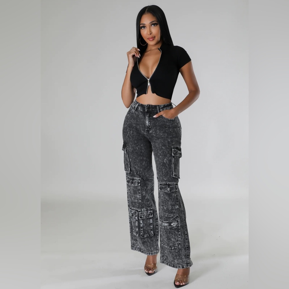 Women's Black Cargo Jeans Size Small Stretchy